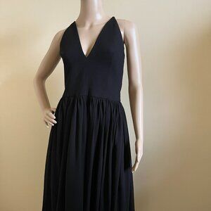 Black Sleeveless Dress